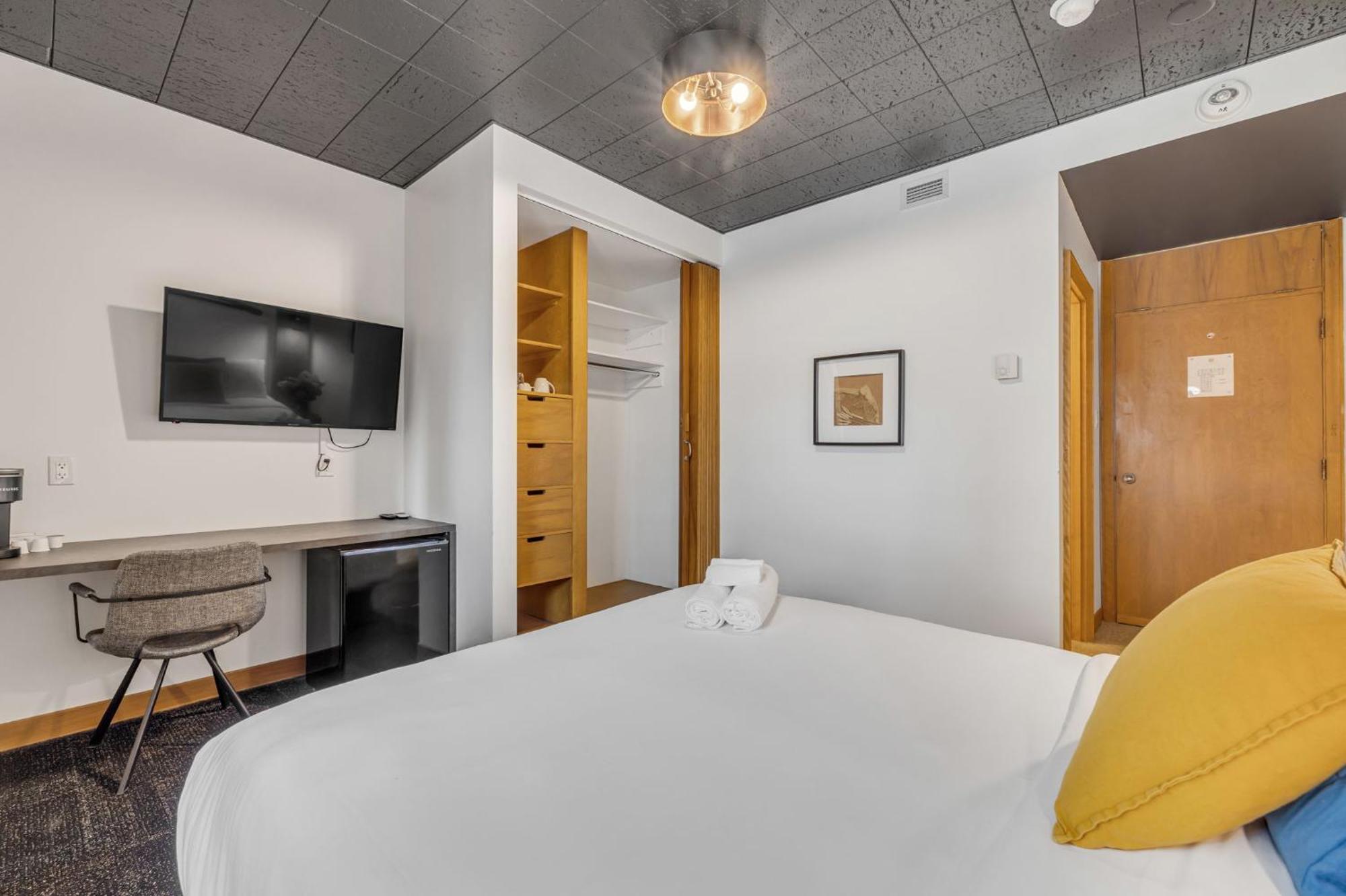 La Sainte Paix Apartment Квебек Екстериор снимка