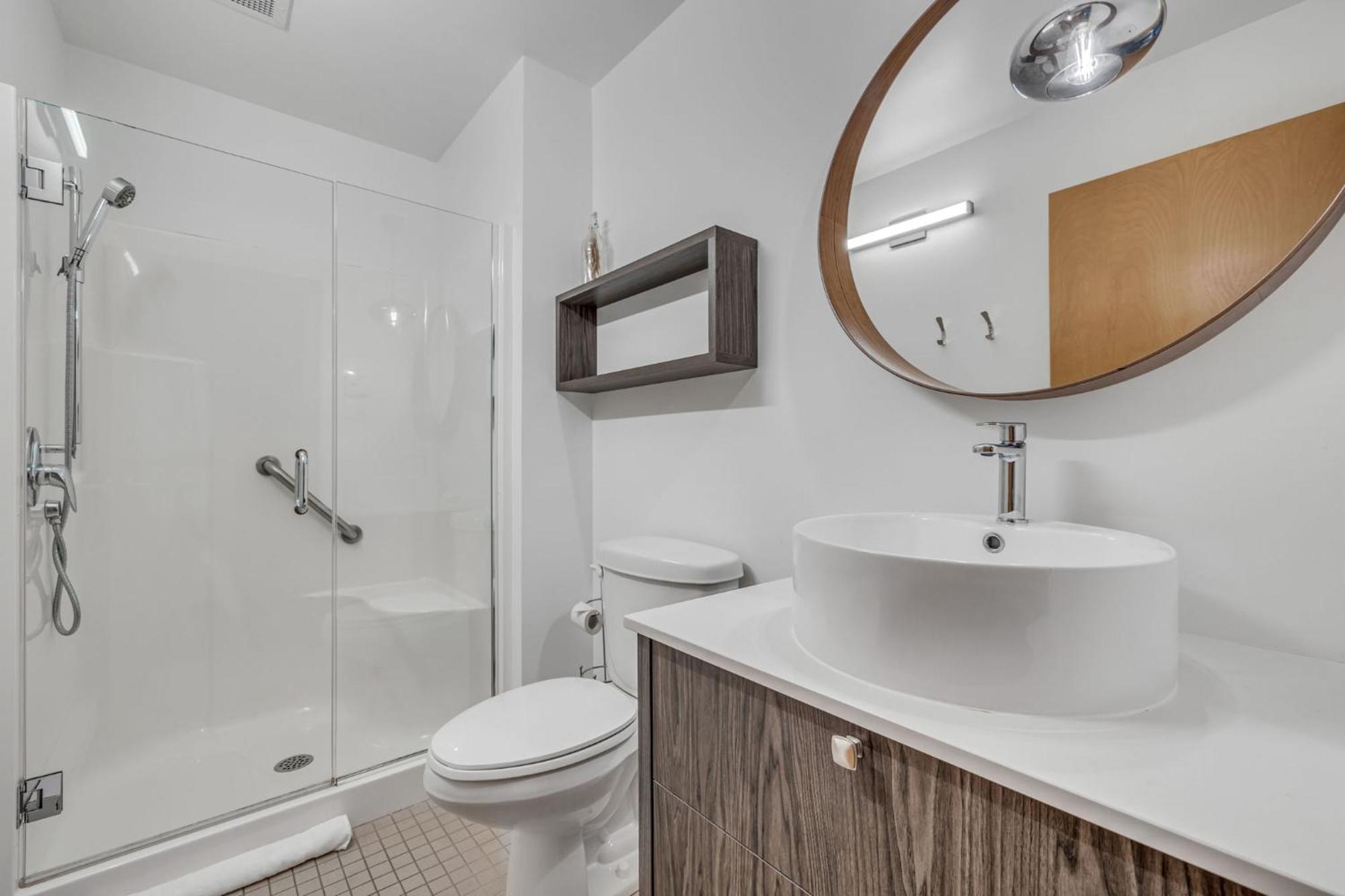 La Sainte Paix Apartment Квебек Екстериор снимка