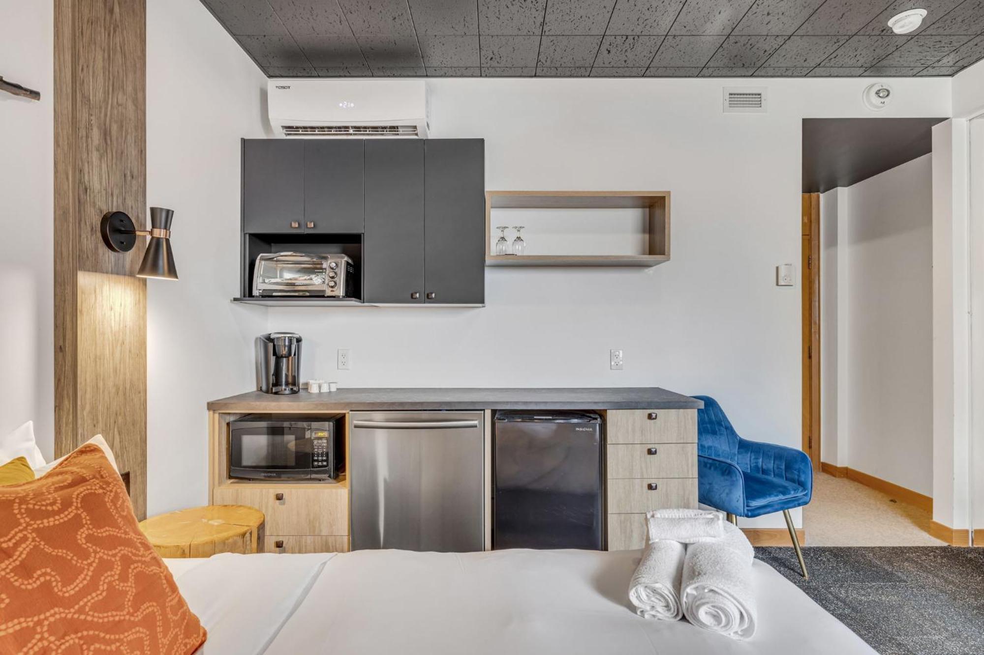 La Sainte Paix Apartment Квебек Екстериор снимка