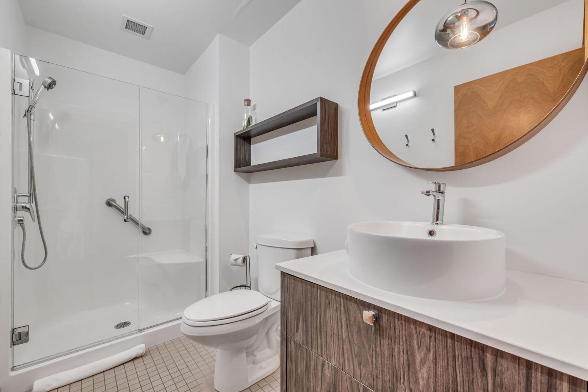 La Sainte Paix Apartment Квебек Екстериор снимка