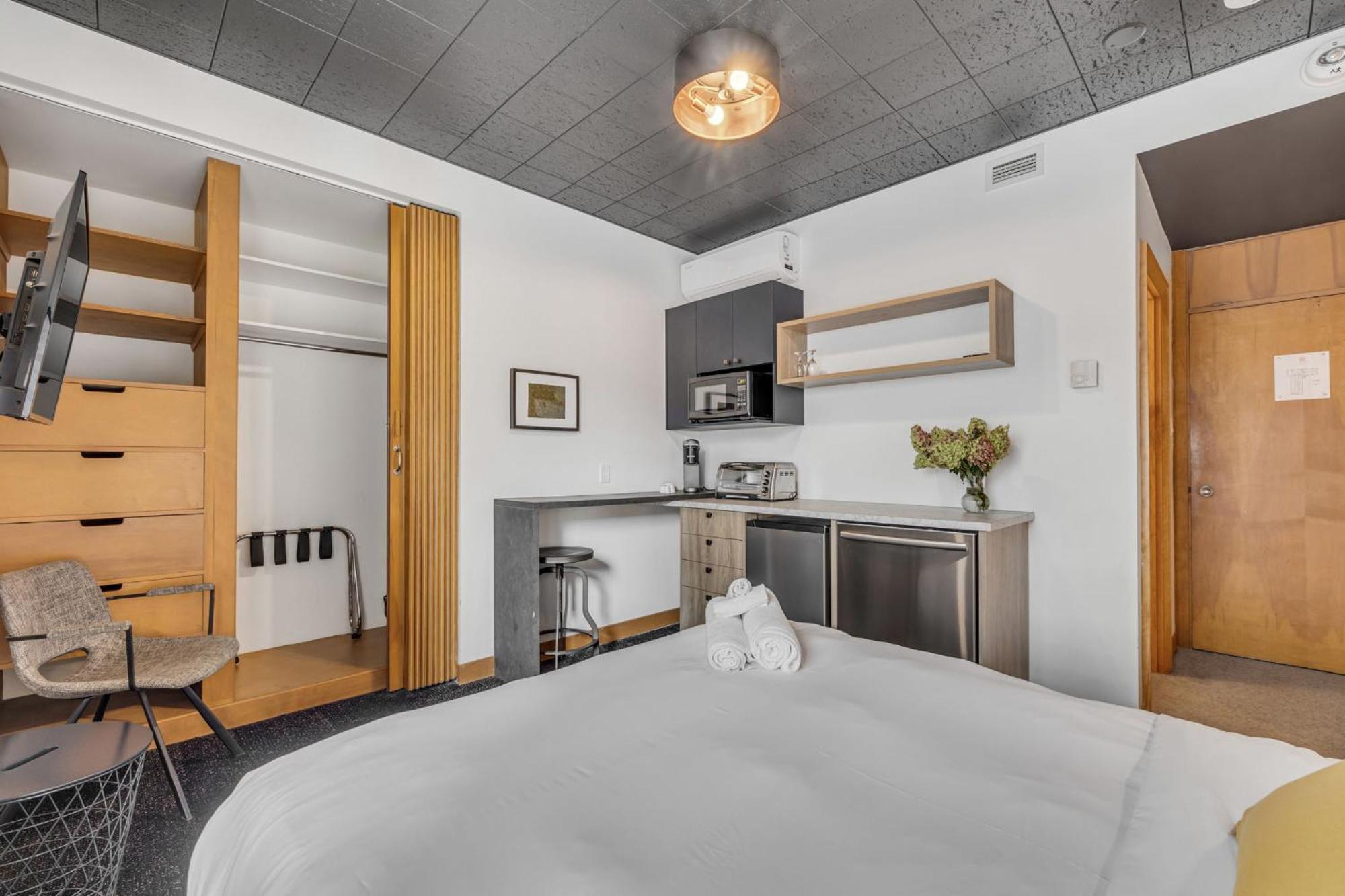 La Sainte Paix Apartment Квебек Екстериор снимка