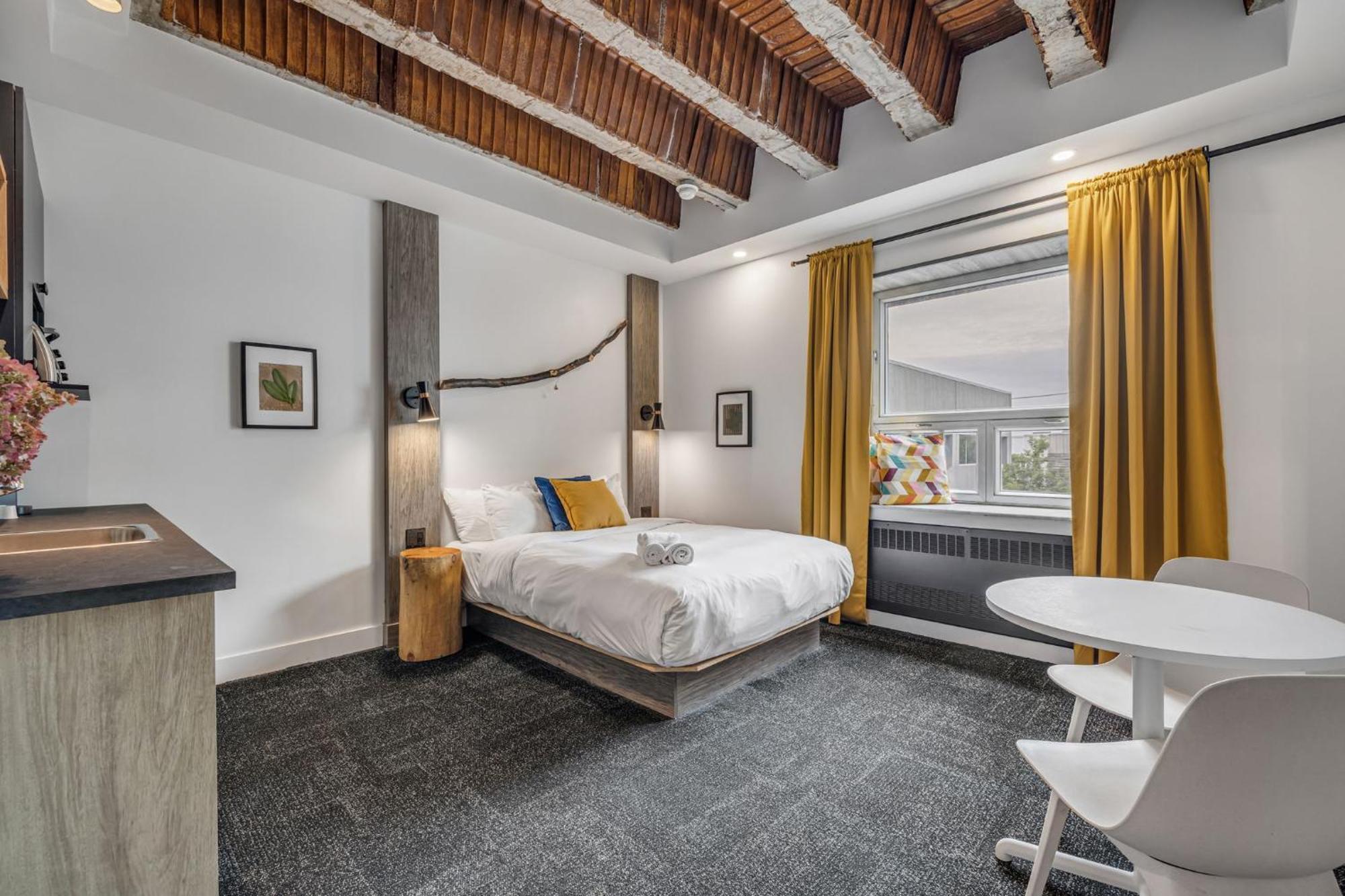 La Sainte Paix Apartment Квебек Екстериор снимка